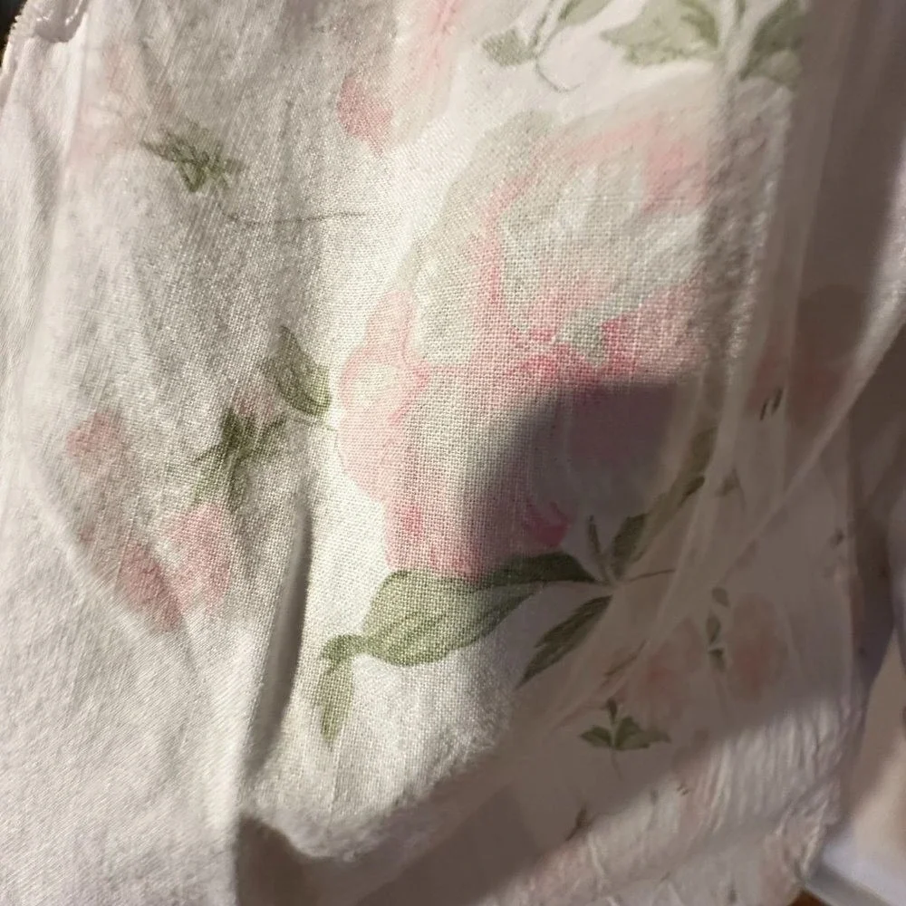 Victoria's Secret Vintage 1980's Prairie Lace Floral Night Gown, Size‎ Small